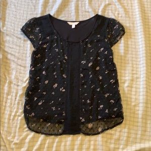 Women’s short sleeve blouse